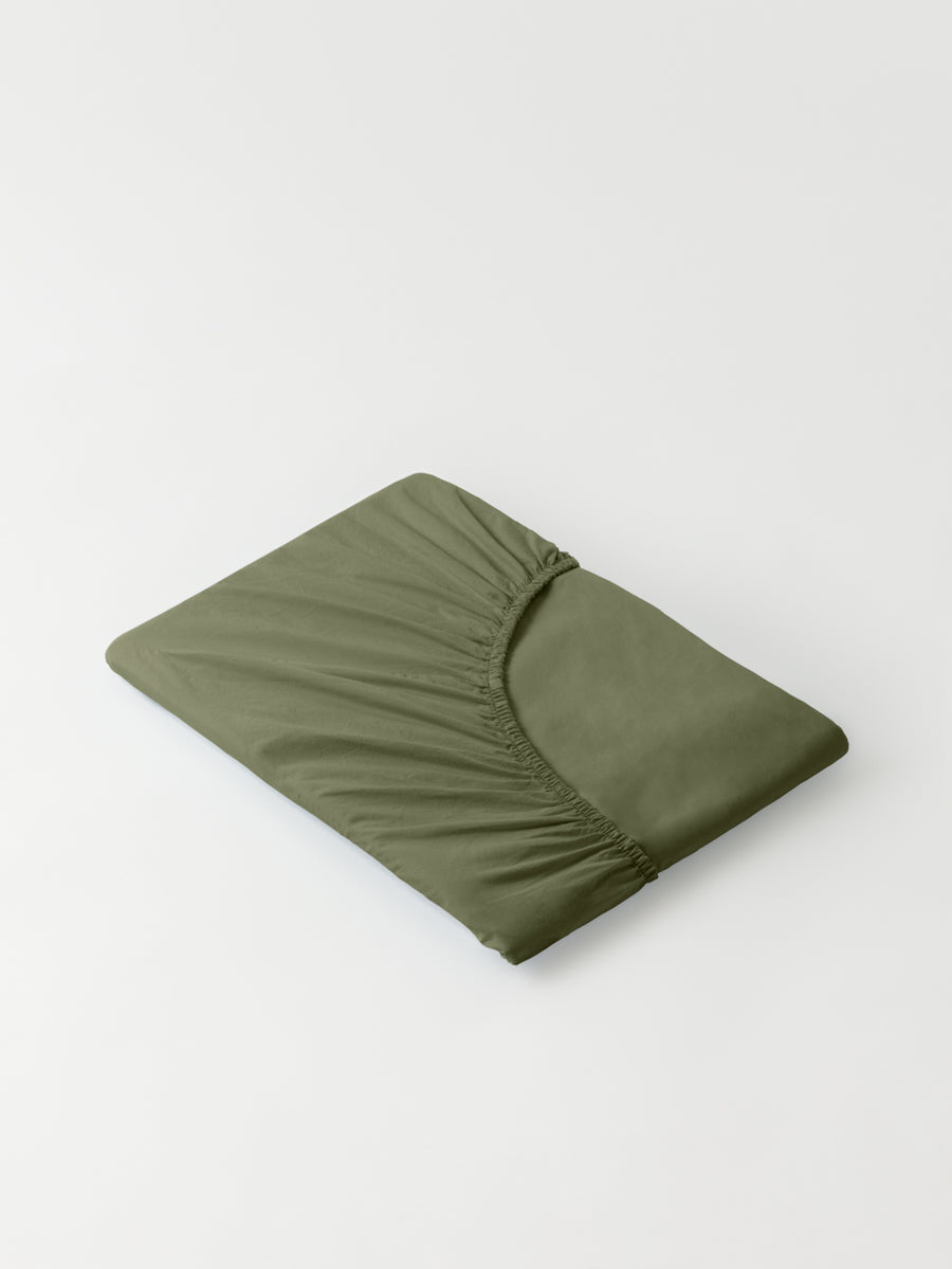 DAWN Percale Faconlagen (140x200x35) Bed Sheets Olive
