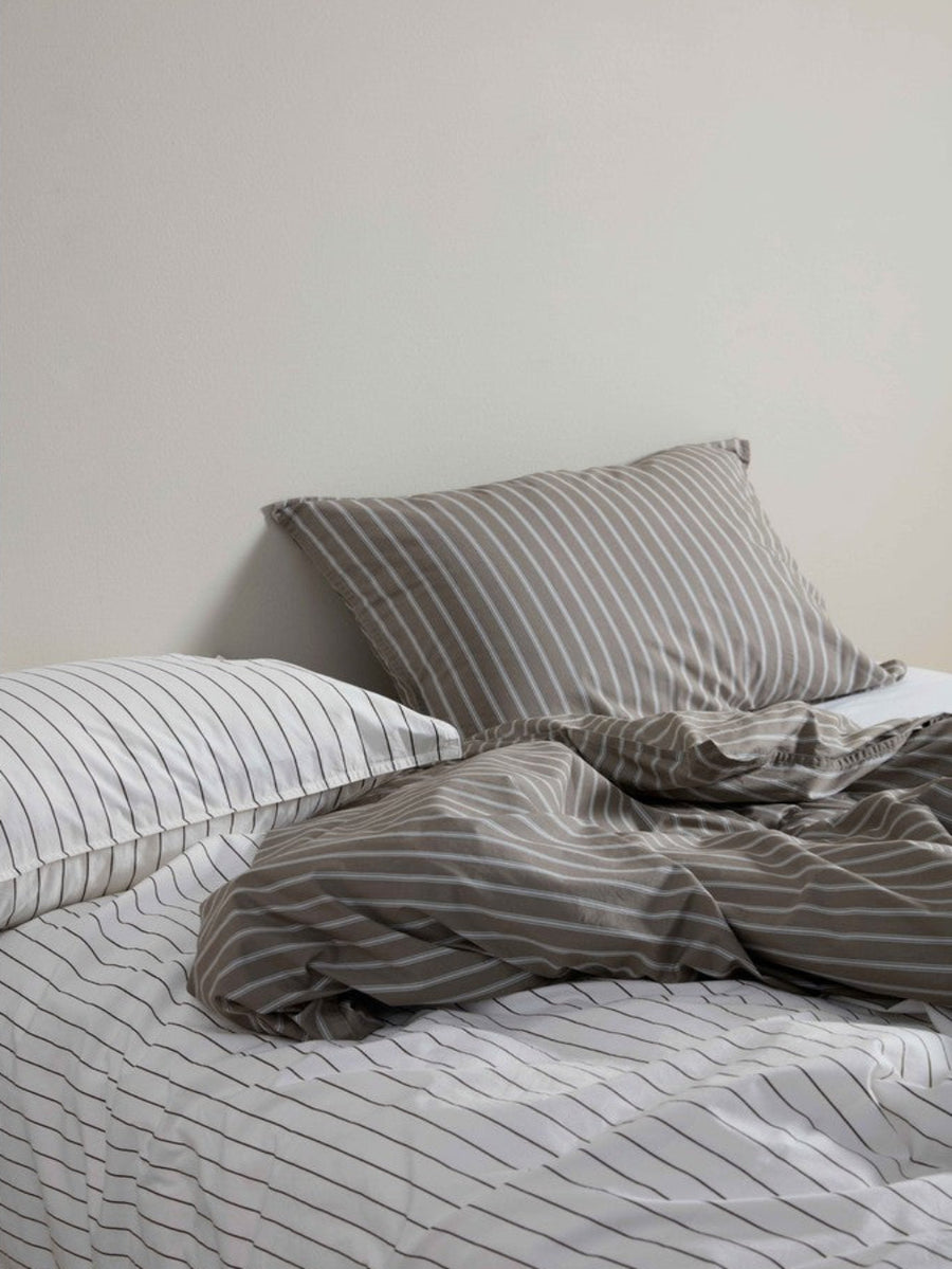 DAWN Percale Dynebetræk Duvet Cover Off White / Chocolate